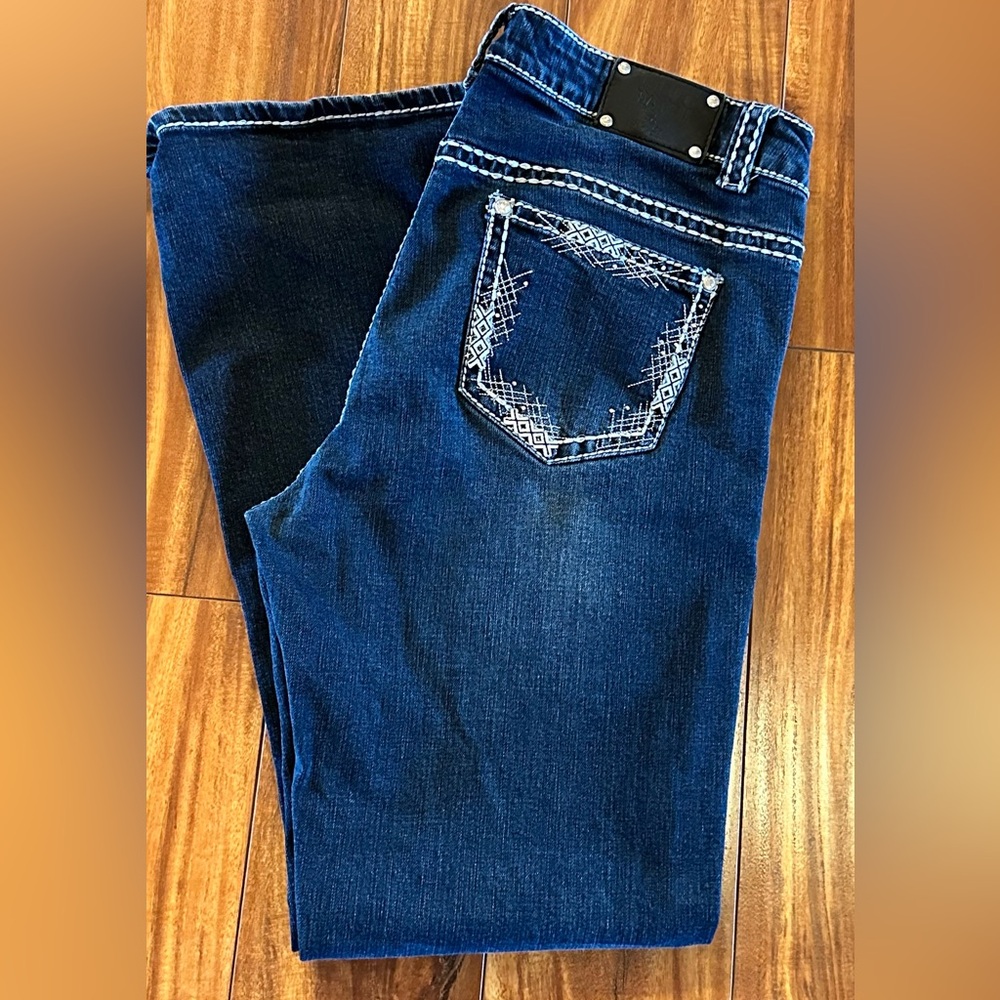 LIVE HARD 34X30 (14) Women’s Boot Cut Jeans